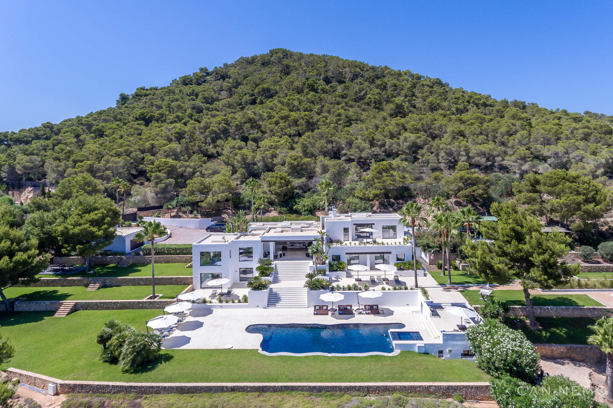 Villa Hadasa in Ibiza - Le Collectionist