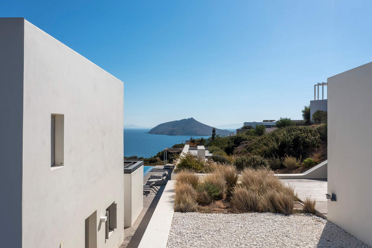 Villa Medea in Paros - Le Collectionist