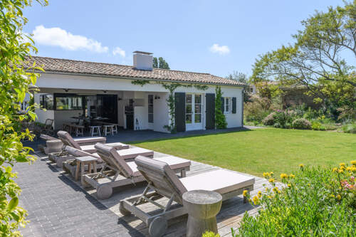 Luxury Villa Rentals Ile De Re Le Collectionist