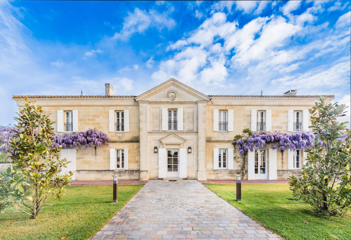 Maison Jade in Surroundings of Bordeaux Le Collectionist